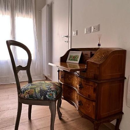 La Casa Fiorita Apartment Bologna Ngoại thất bức ảnh