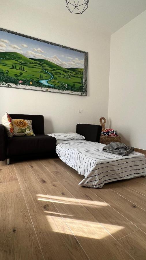 La Casa Fiorita Apartment Bologna Ngoại thất bức ảnh